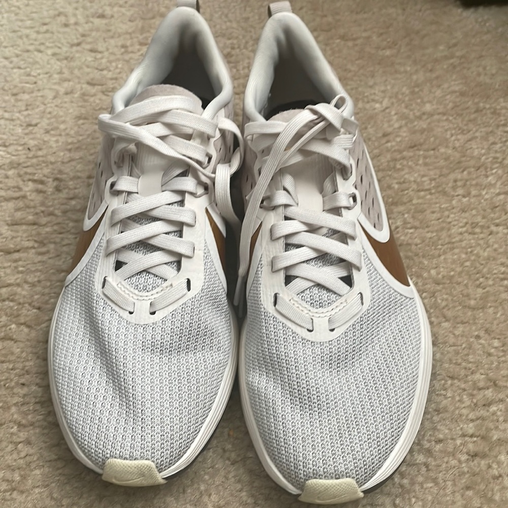 Nike Zoom Sneaker